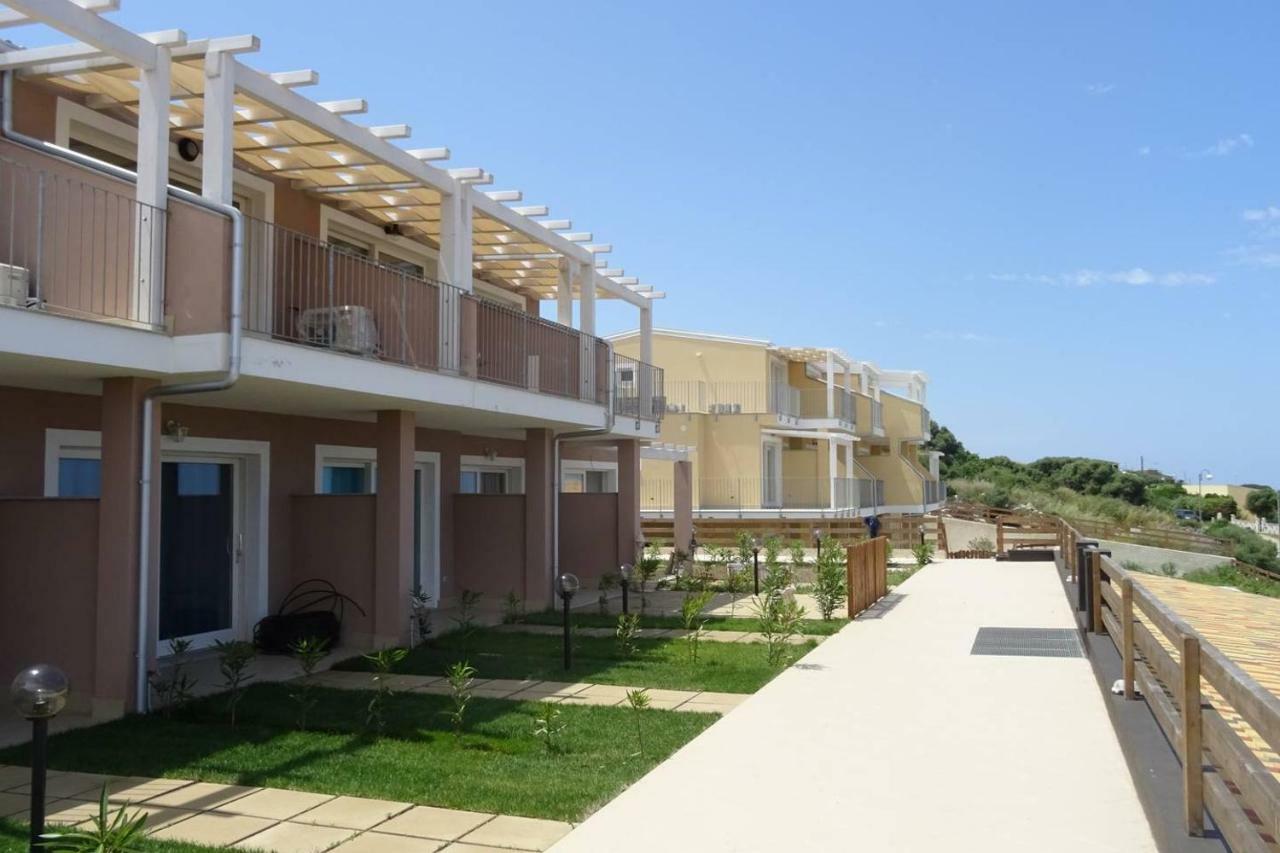 Isola Rossa Elite Villa Trinita d'Agultu e Vignola Exterior photo